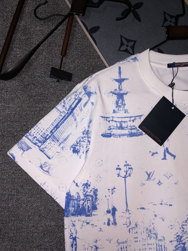 ブランドTシャツ背面デザイン